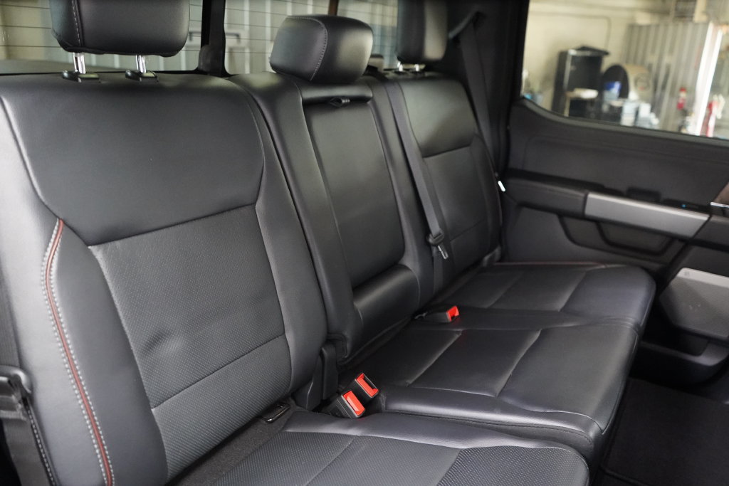 Certified 2024 Ford F250 Lariat w/ Lariat Ultimate Package AWD/4WD image 29