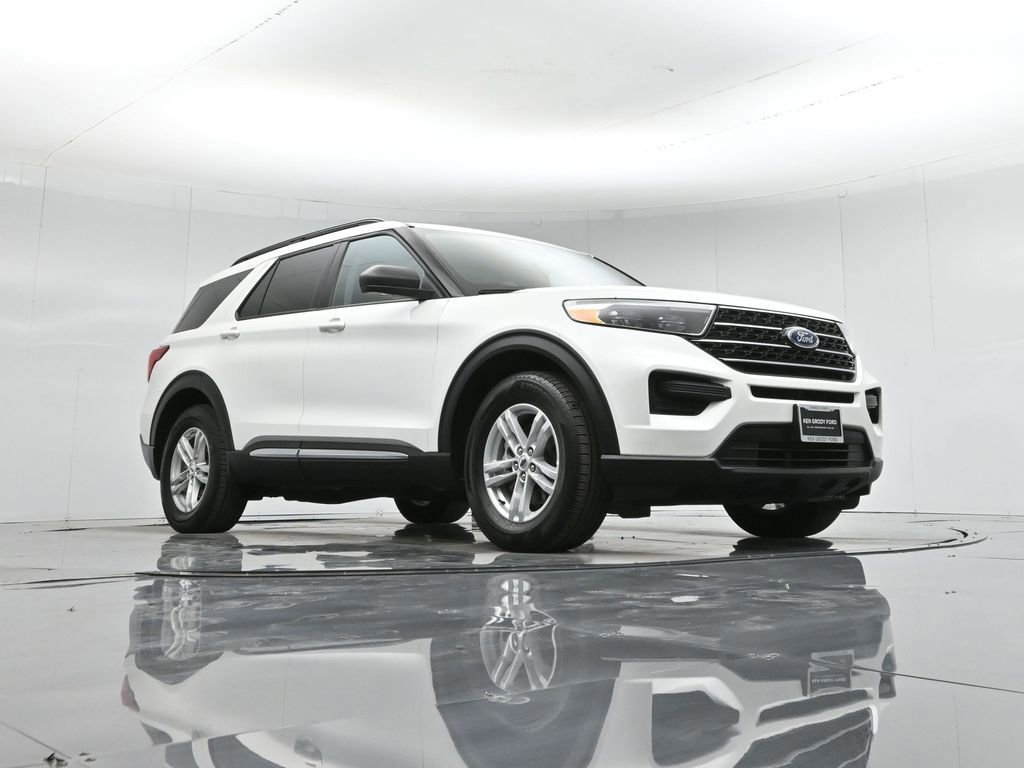 Certified 2023 Ford Explorer XLT image 5