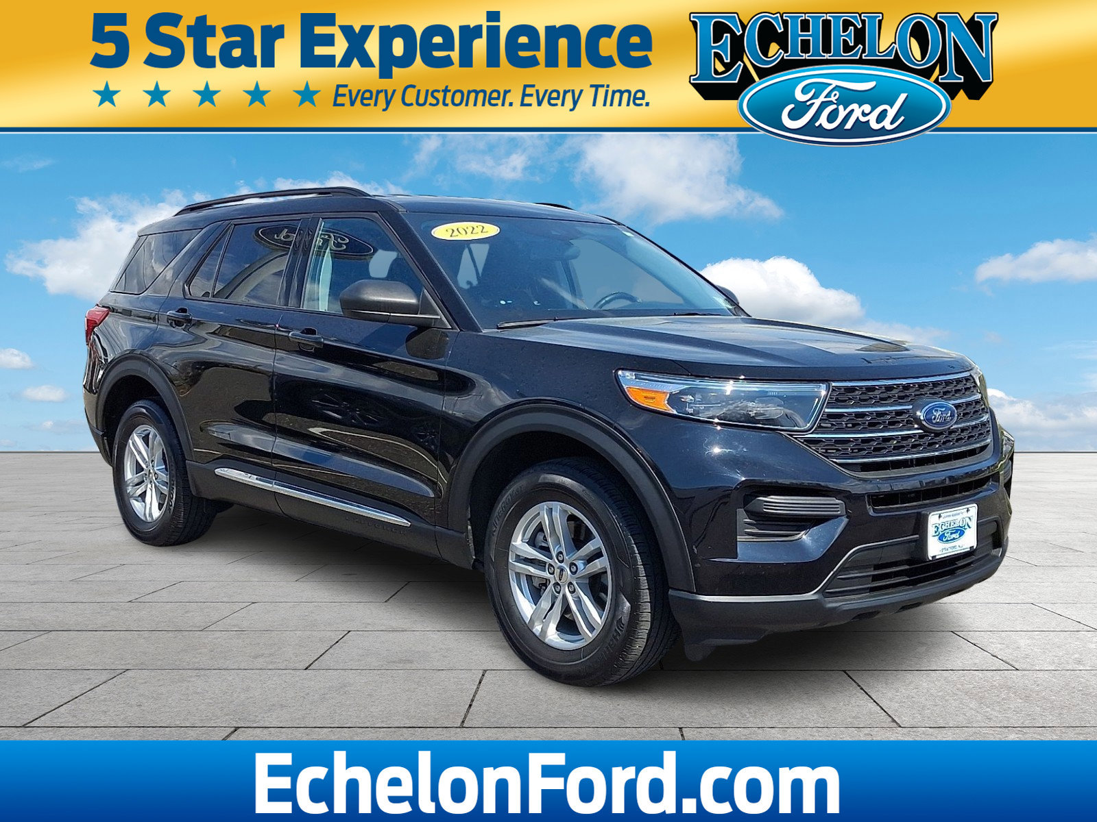 Certified 2022 Ford Explorer XLT w/ Class IV Trailer Tow Package image 6