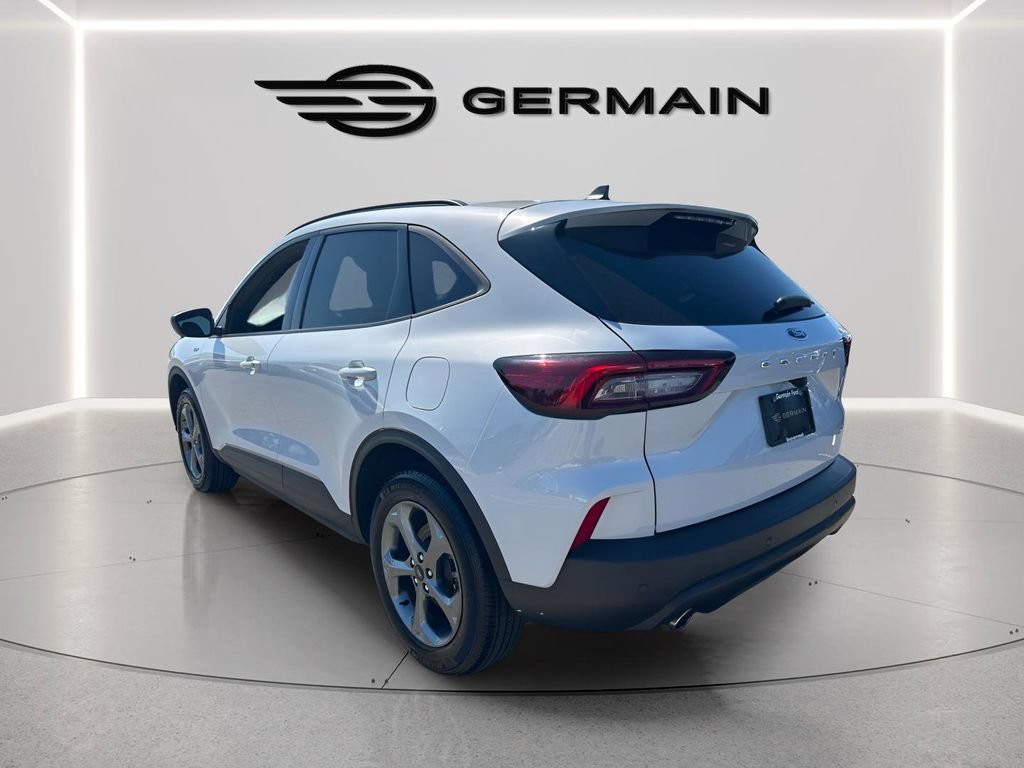 Certified 2025 Ford Escape ST-Line w/ Tech Pack #1 AWD/4WD image 5