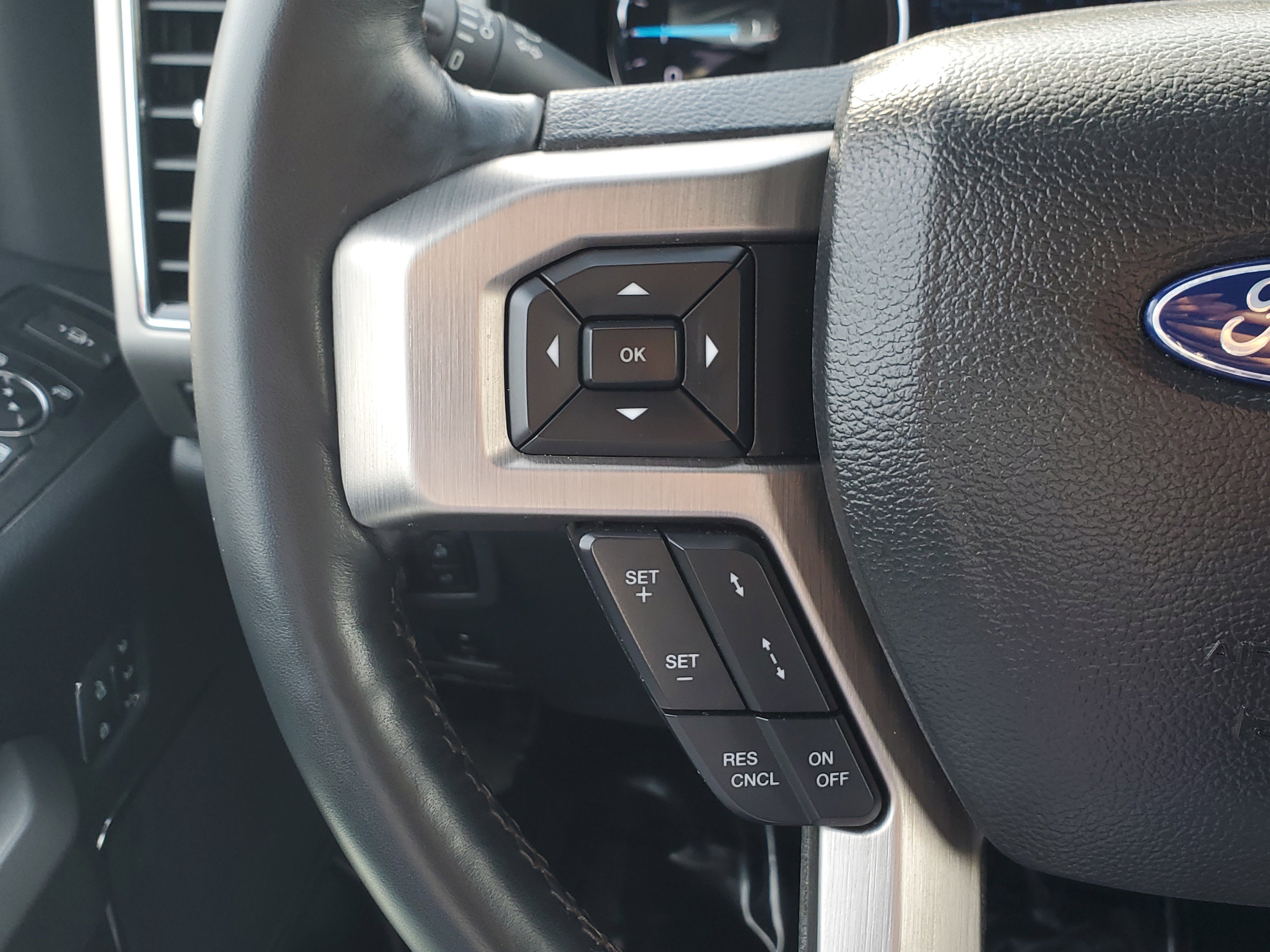 Certified 2022 Ford F450 Platinum w/ FX4 Off-Road Package image 25