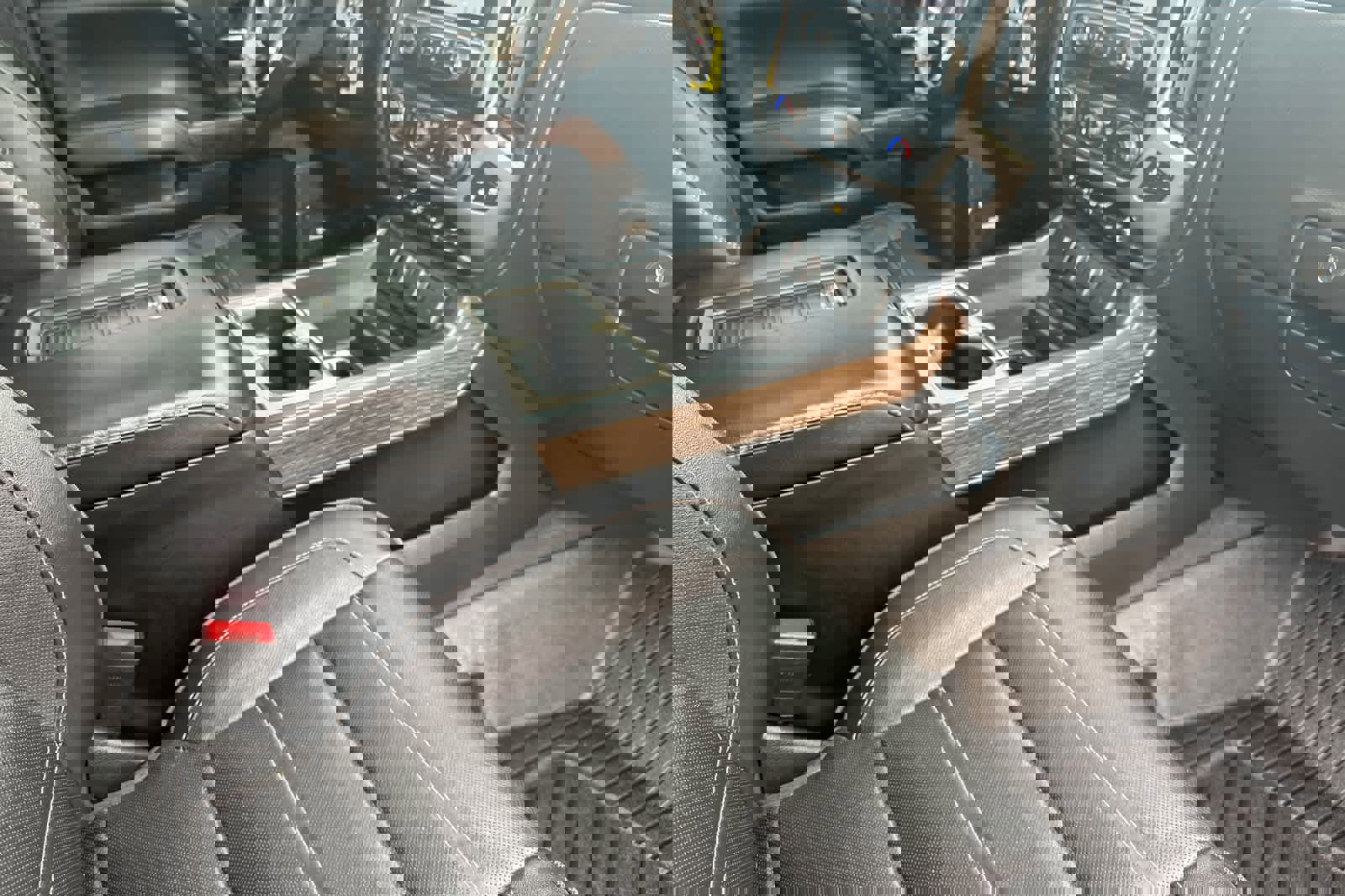 Used 2019 GMC Sierra 2500 Denali w/ Duramax Plus Package image 15