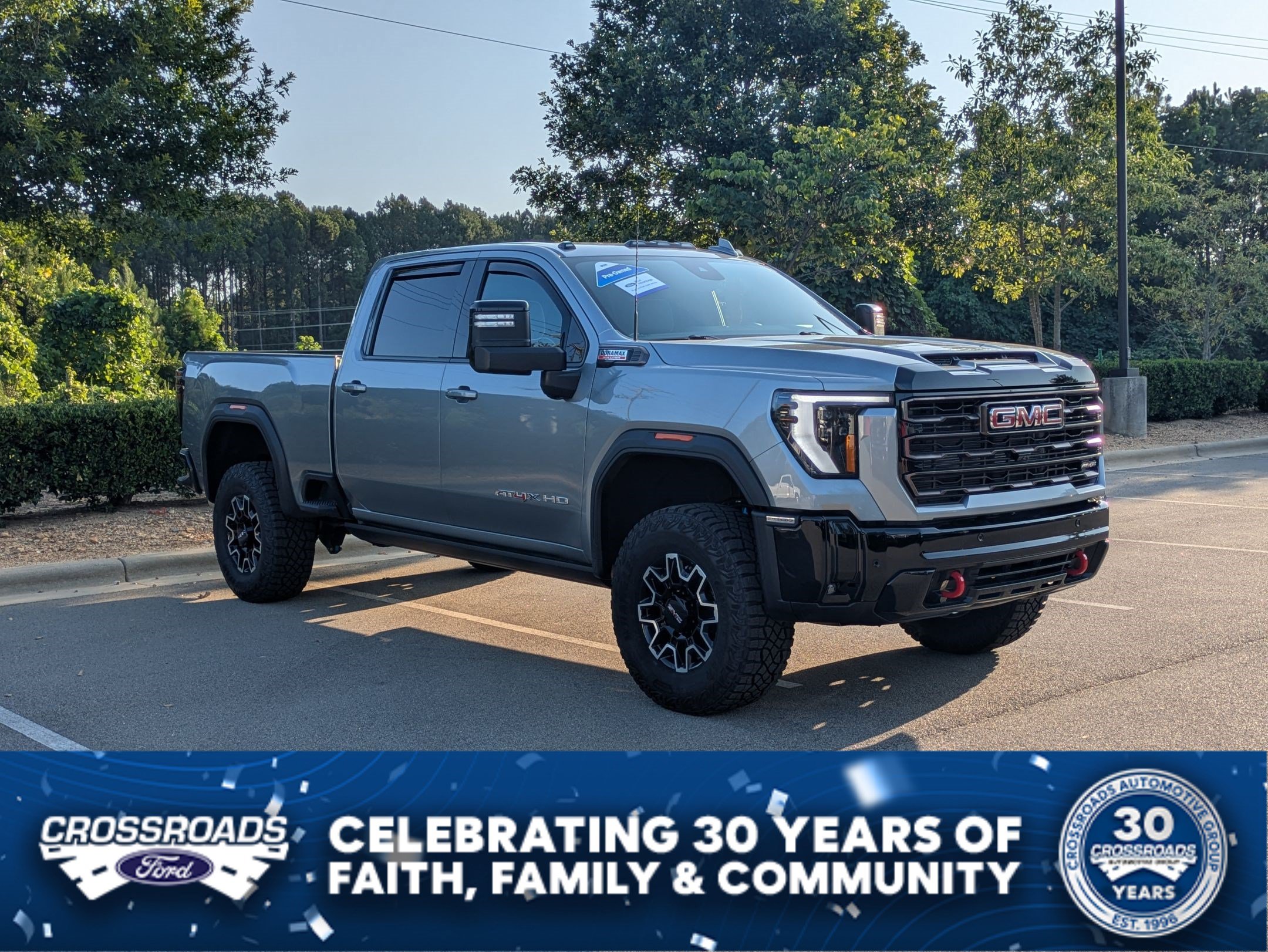 Used 2026 GMC Sierra 2500 AT4X AWD/4WD image 1