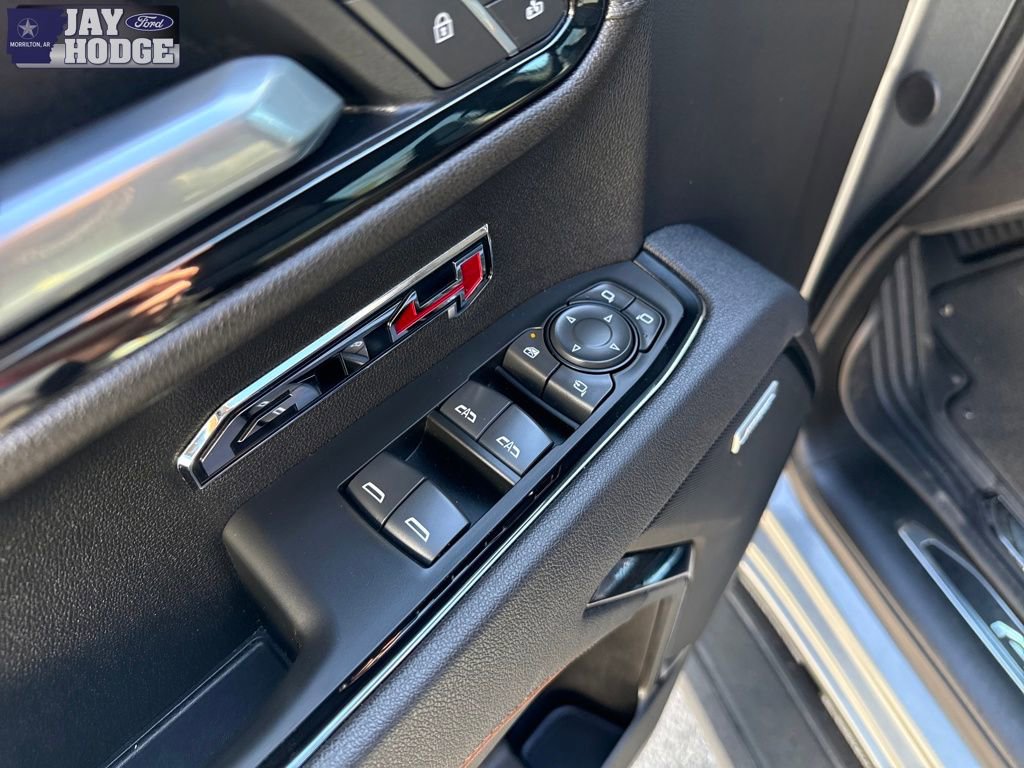 Used 2025 GMC Sierra 1500 AT4 w/ AT4 Premium Package image 13