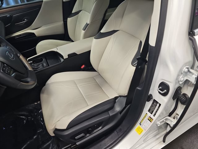 Used 2024 Lexus ES 350 Ultra Luxury w/ Accessory Package (Z2) FWD image 15