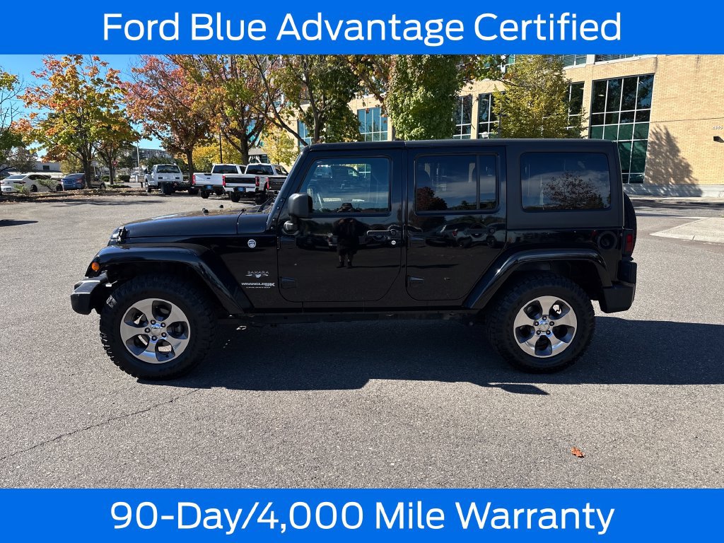 Used 2018 Jeep Wrangler Unlimited Sahara w/ Connectivity Group AWD/4WD image 4