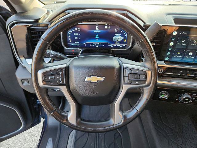 Used 2022 Chevrolet Silverado 1500 LT AWD/4WD image 12