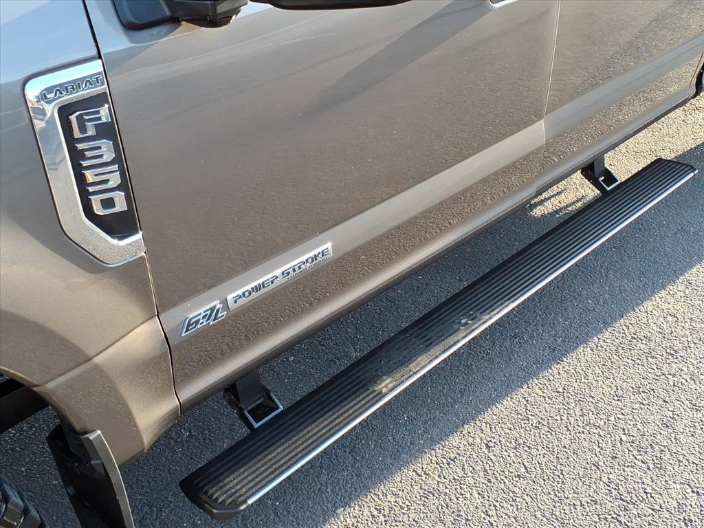 Certified 2022 Ford F350 Lariat w/ Lariat Ultimate Package image 8