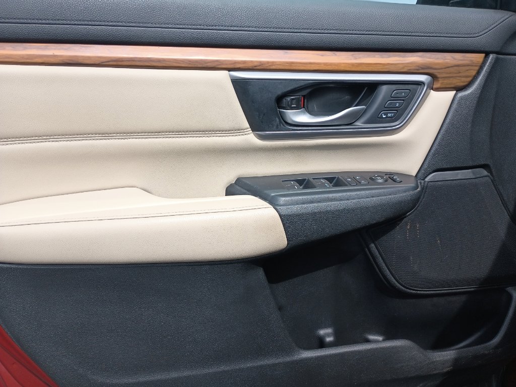 Used 2019 Honda CR-V EX-L image 16