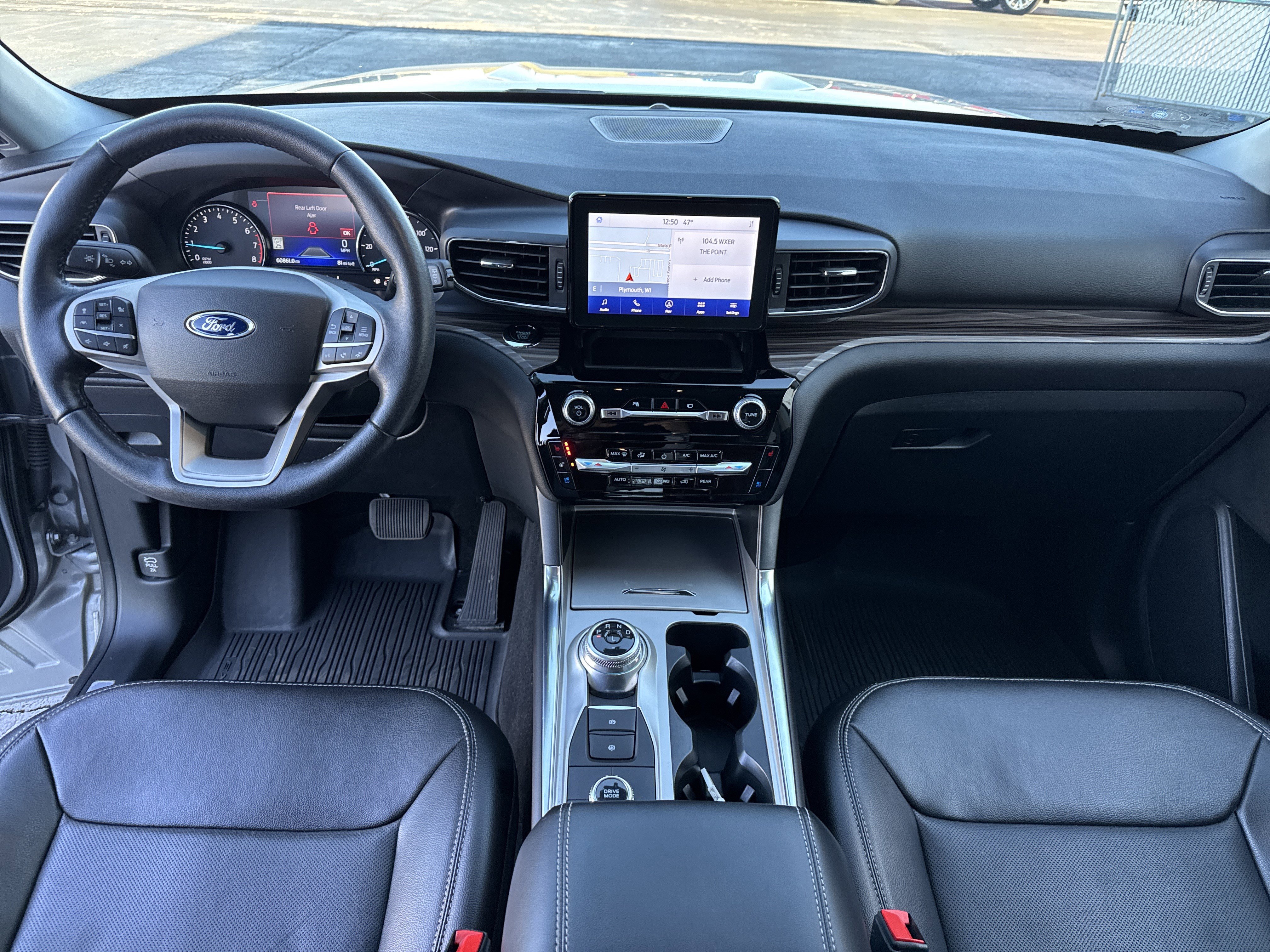 Certified 2022 Ford Explorer Limited image 24