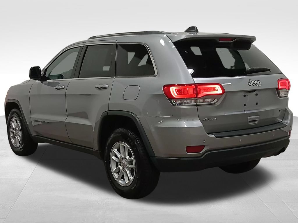 Used 2019 Jeep Grand Cherokee Laredo AWD/4WD image 6