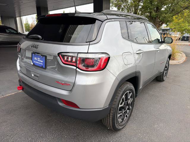 Used 2020 Jeep Compass Trailhawk AWD/4WD image 11