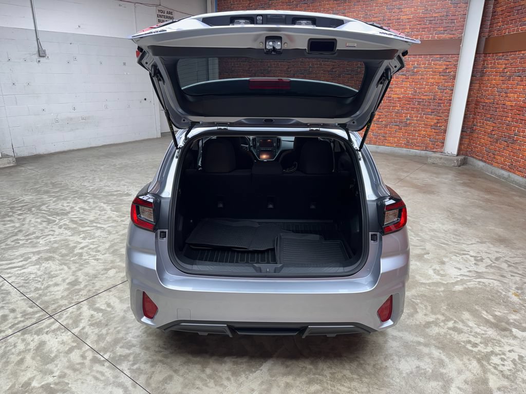 Used 2025 Subaru Impreza 2.0i AWD/4WD image 24