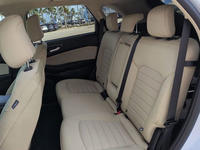 Certified 2023 Ford Edge SE image 14