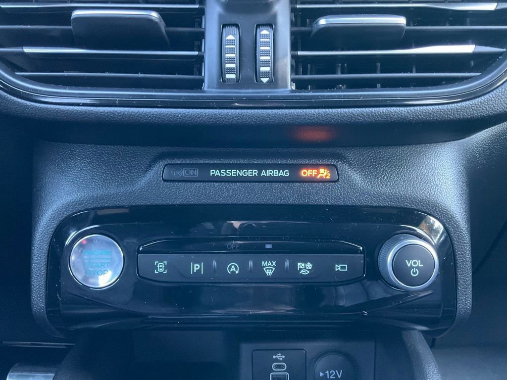 Certified 2024 Ford Escape ST-Line Elite w/ Premium Technology Package image 42