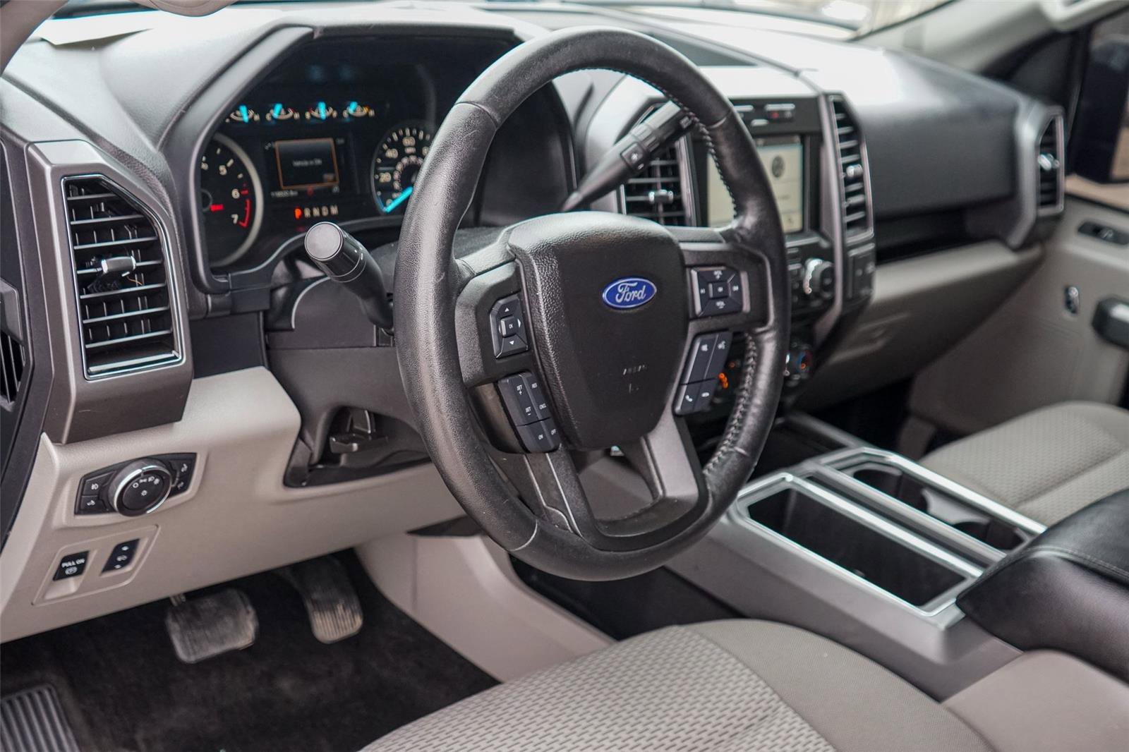Certified 2018 Ford F150 XLT w/ Equipment Group 302A Luxury RWD image 9