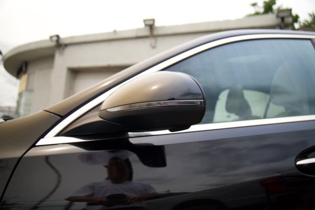 Used 2025 Mercedes-Benz C 300 4MATIC Sedan image 9