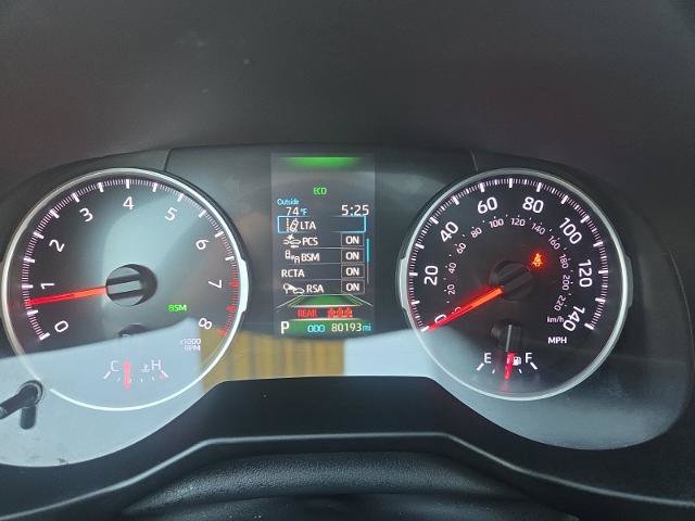Used 2020 Toyota RAV4 XLE w/ Convenience Package FWD image 20
