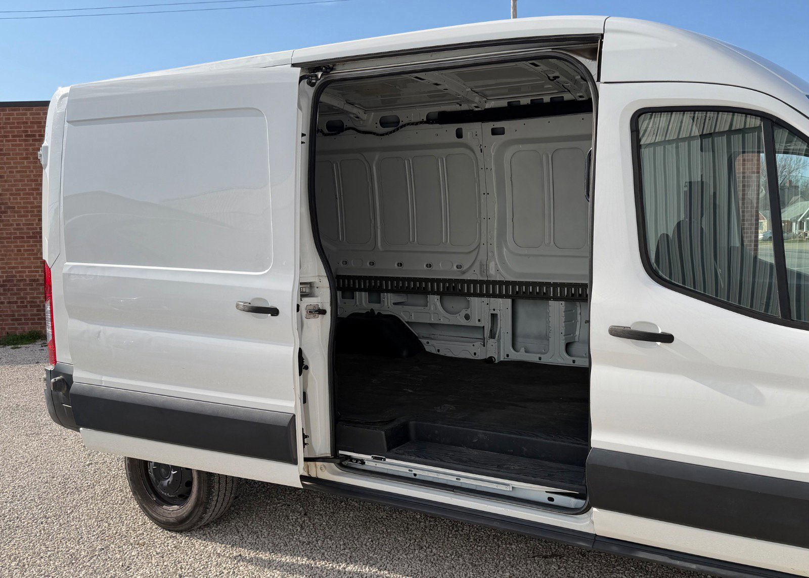 Certified 2019 Ford Transit 350 148 Medium Roof w/ Interior Upgrade Package image 14