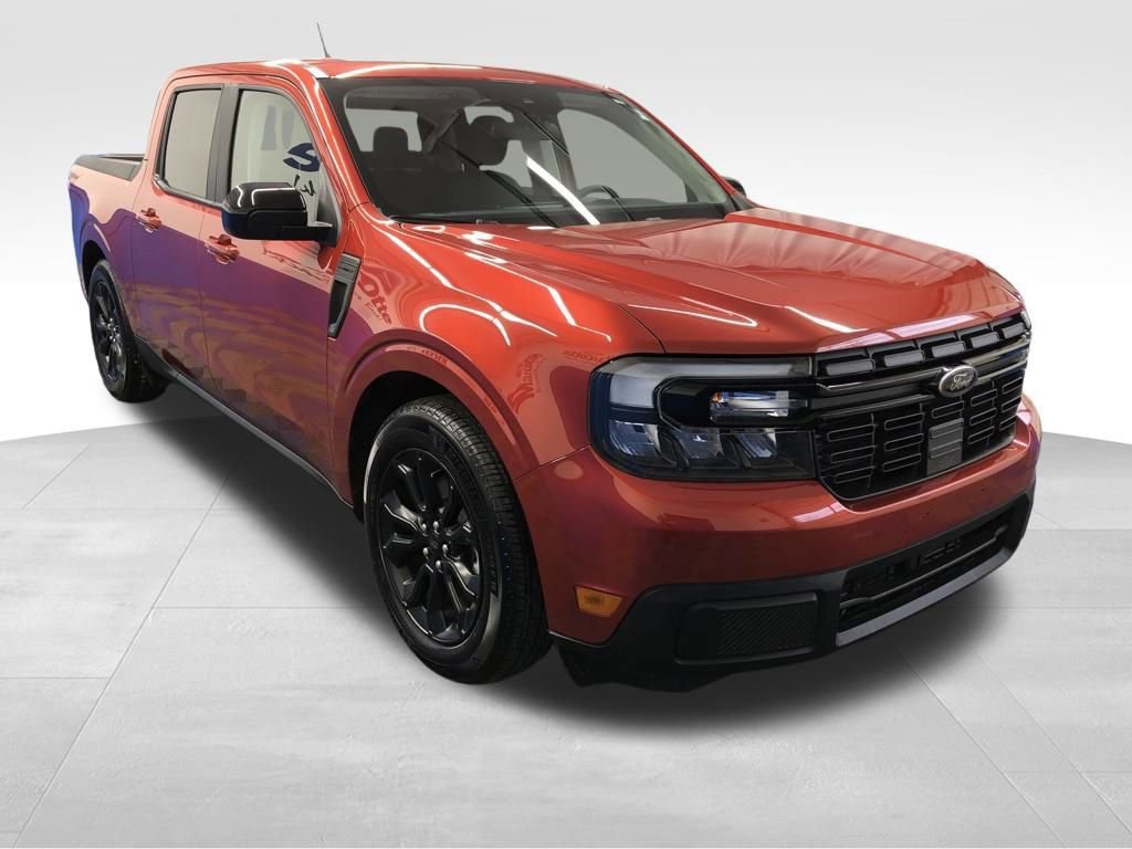 Certified 2024 Ford Maverick Lariat w/ Black Appearance Package image 8