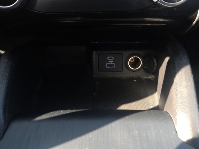 Certified 2022 Ford Escape SE FWD image 30