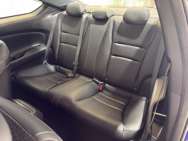 Used 2017 Honda Accord EX-L image 9
