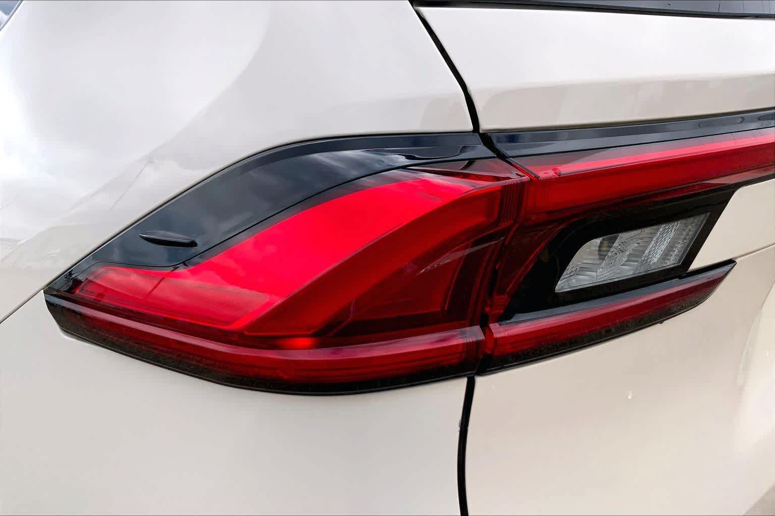 Used 2024 Toyota Grand Highlander AWD image 29