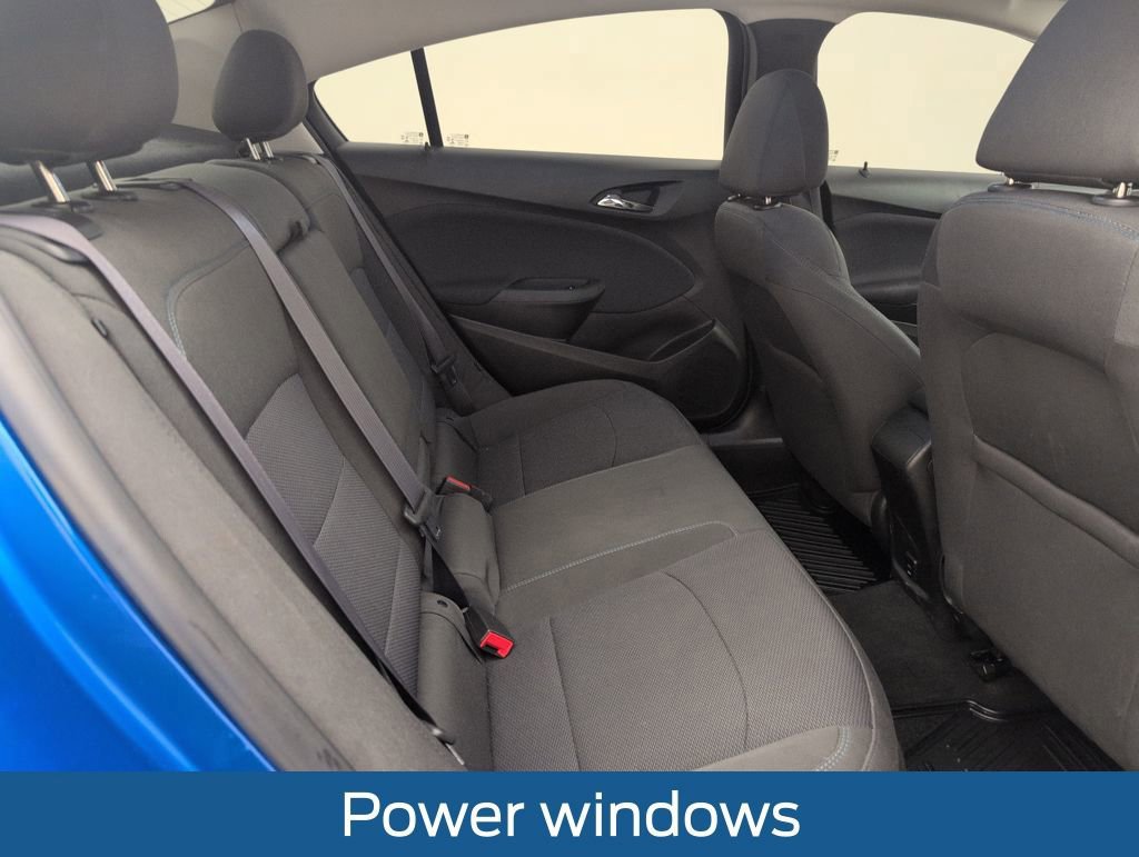 Used 2017 Chevrolet Cruze LT w/ Convenience Package image 17