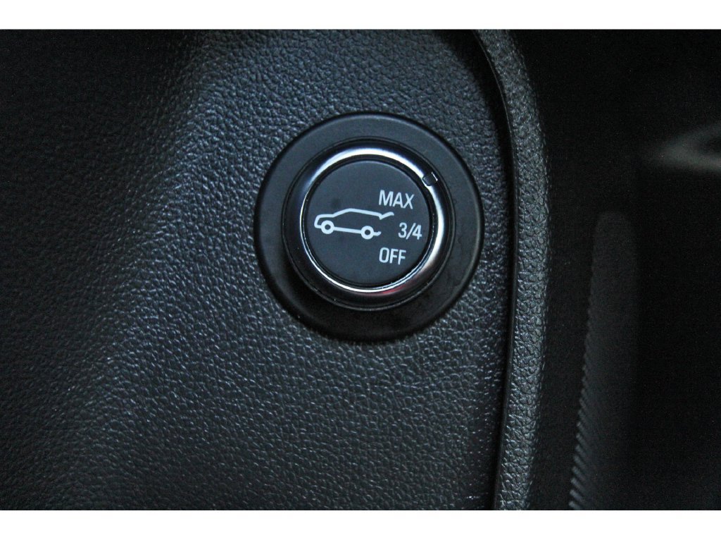 Used 2025 Buick Envista Sport Touring w/ Experience Buick Package FWD image 21