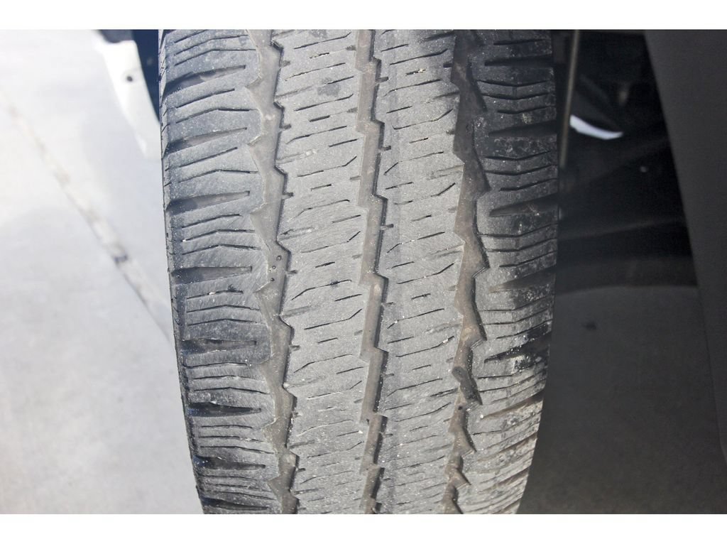 Certified 2025 Ford Transit 350 XLT RWD image 31