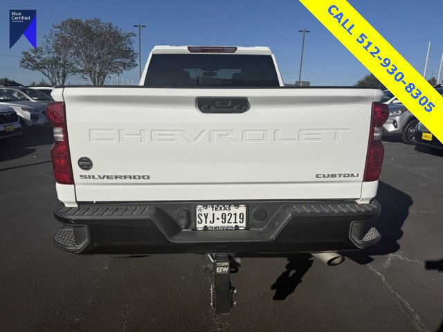Used 2023 Chevrolet Silverado 2500 Custom w/ Custom Value Package image 4