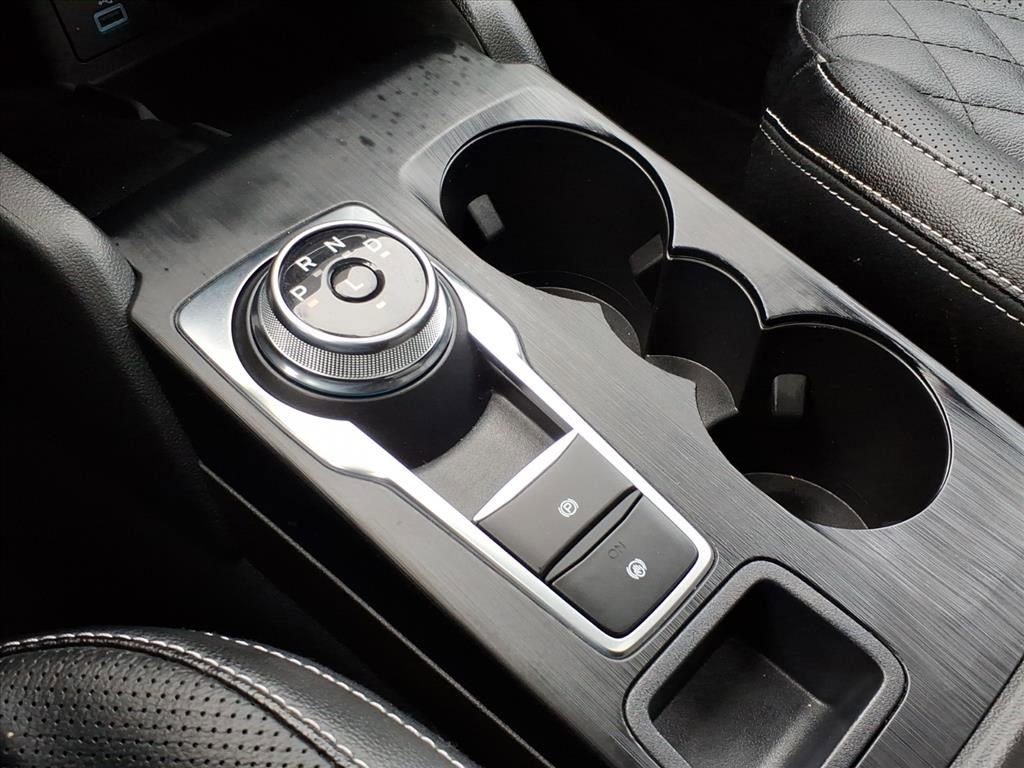 Certified 2023 Ford Escape Platinum w/ Premium Technology Package image 20