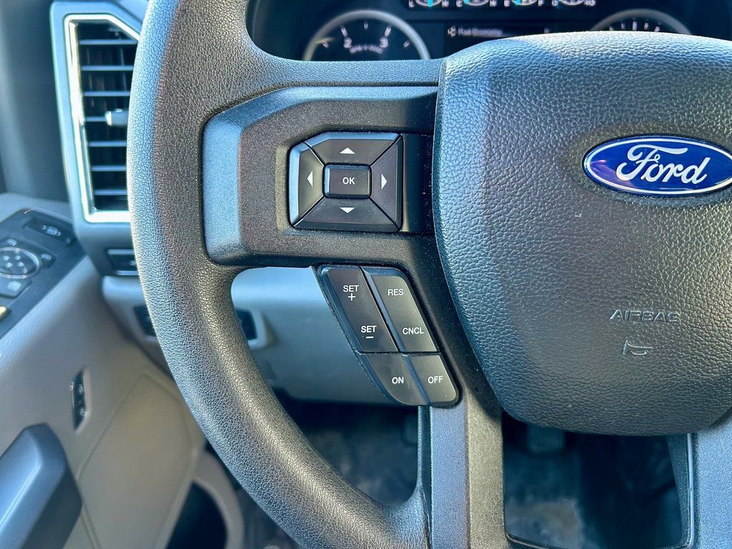 Certified 2018 Ford F350 XLT w/ XLT Premium Package image 28