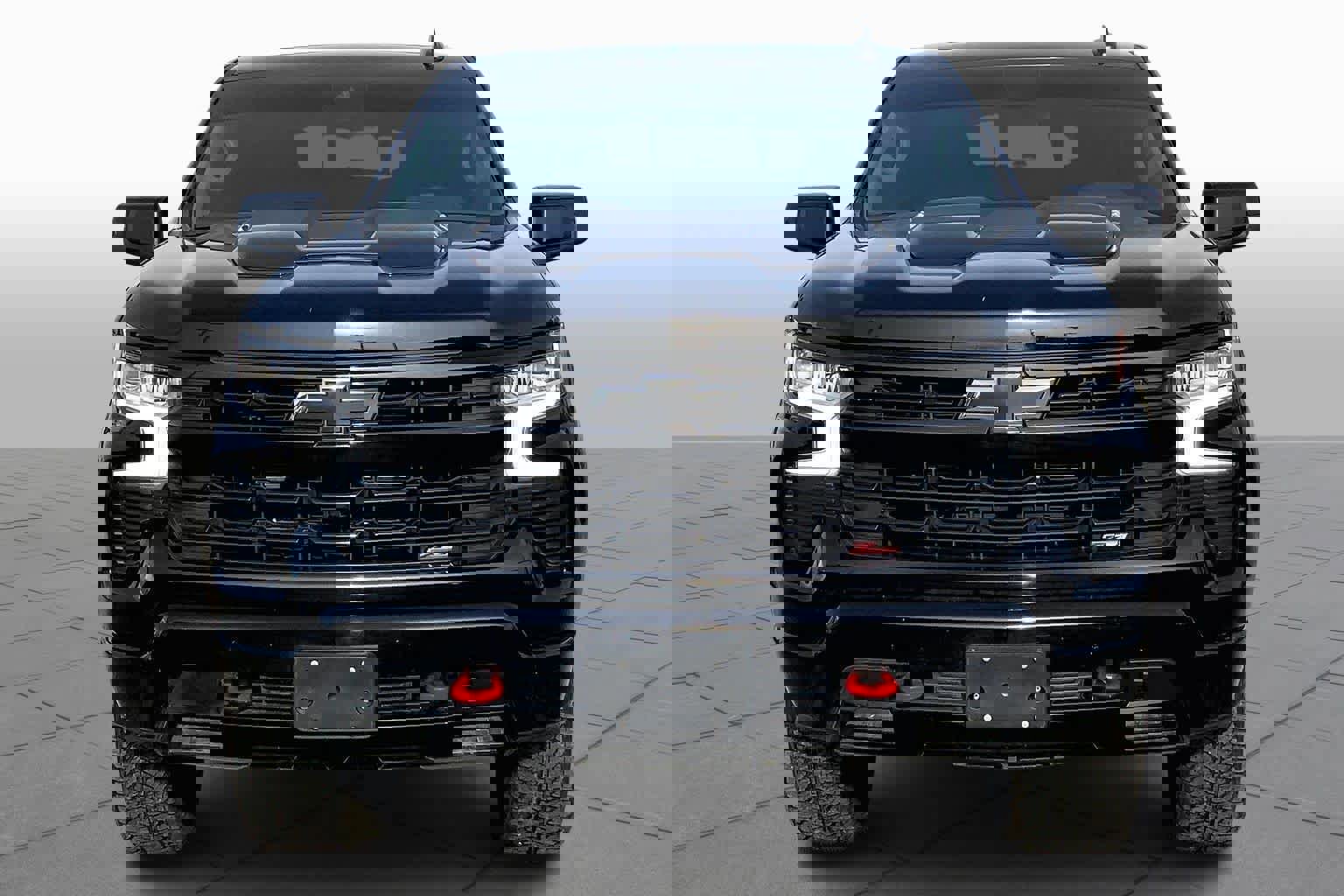 Used 2025 Chevrolet Silverado 1500 LT Trail Boss w/ Convenience Package II image 6