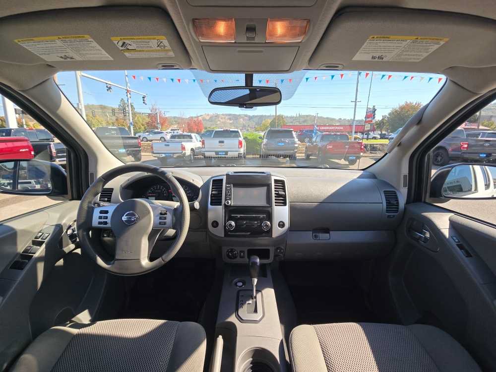 Used 2020 Nissan Frontier SV AWD/4WD image 15