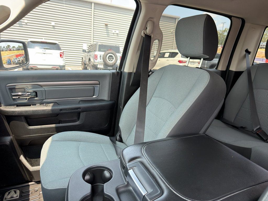 Used 2022 RAM 1500 Classic SLT w/ Electronics Group AWD/4WD image 12