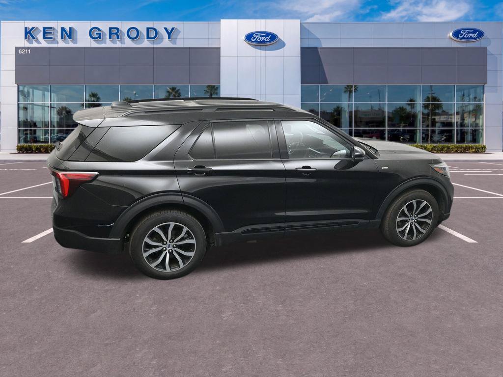 Certified 2026 Ford Explorer ST-Line AWD/4WD image 13