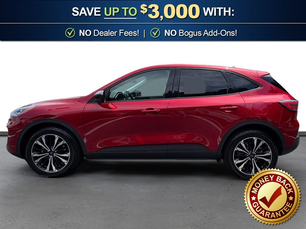 Certified 2022 Ford Escape SE w/ SE Sport Appearance Package FWD image 2
