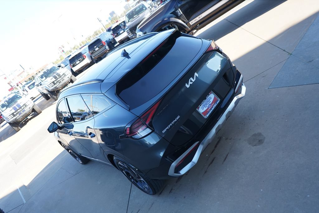 Used 2024 Kia Sportage SX FWD image 12