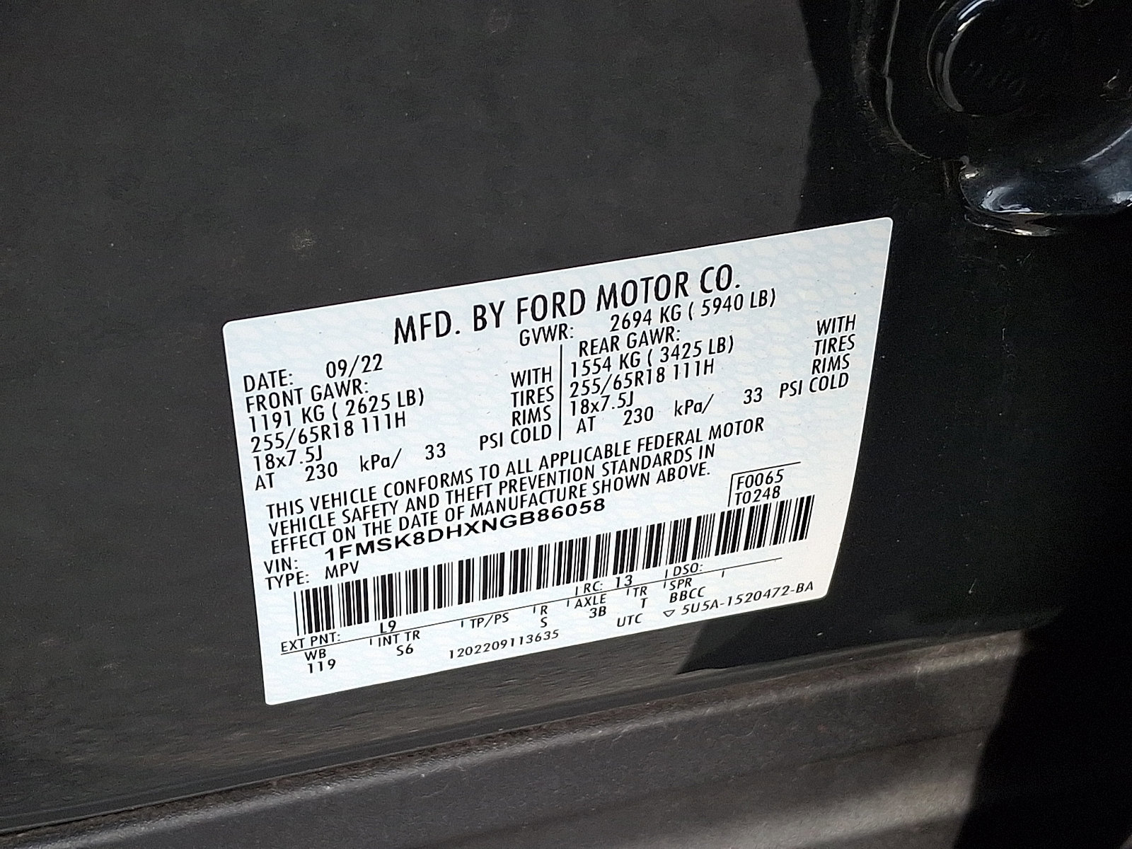 Certified 2022 Ford Explorer XLT w/ Equipment Group 202A image 27