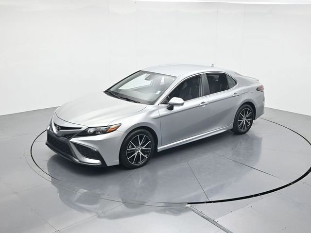 Used 2022 Toyota Camry SE FWD image 42