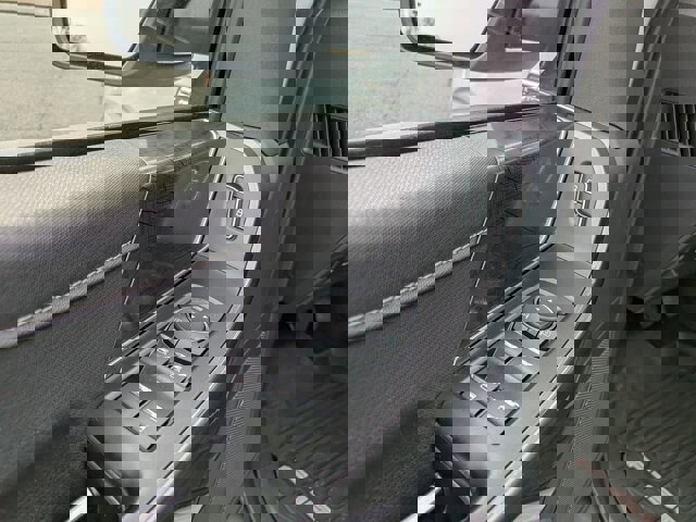 Certified 2022 Ford F150 XLT w/ Equipment Group 302A High image 14