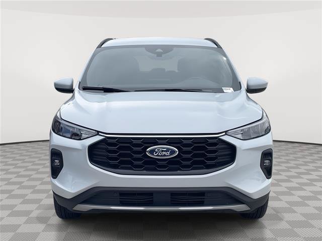 Certified 2025 Ford Escape ST-Line Select AWD/4WD image 4