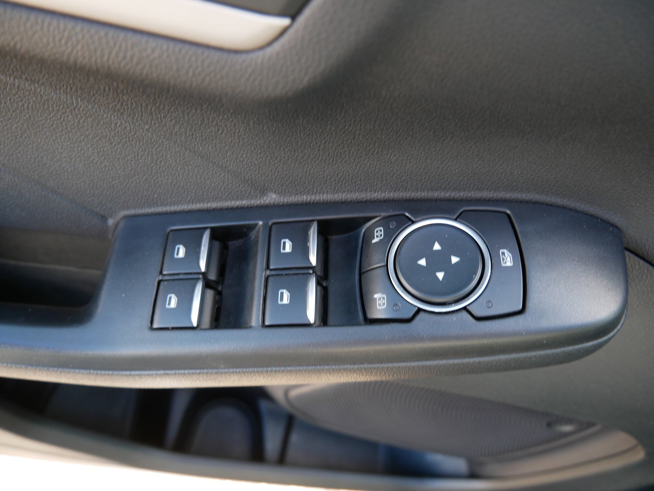 Certified 2022 Ford Escape SE AWD/4WD image 20
