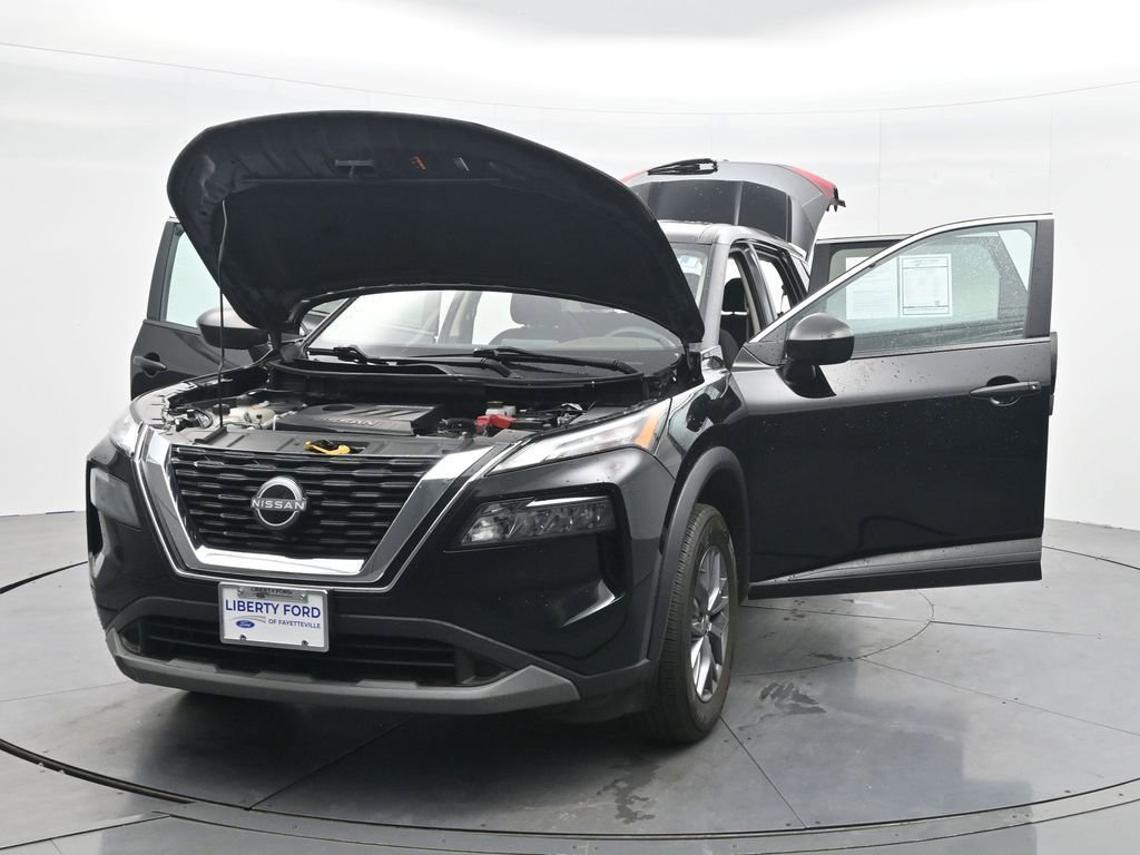 Used 2023 Nissan Rogue S AWD/4WD image 43