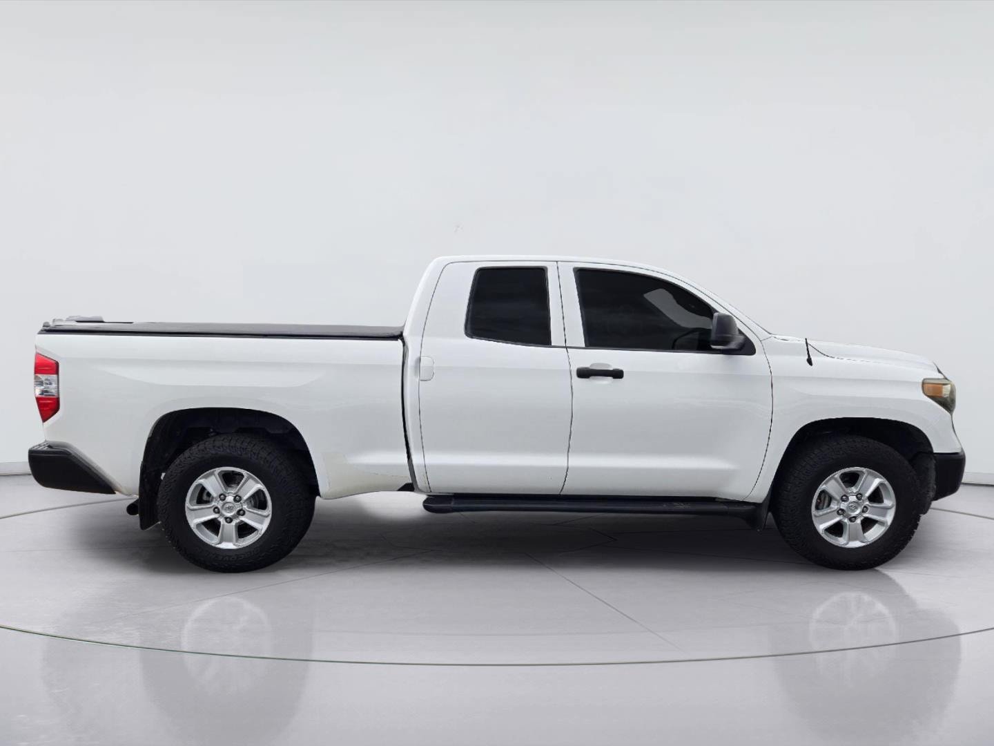 Used 2018 Toyota Tundra SR RWD image 4