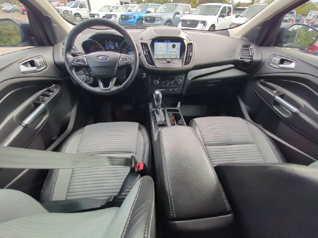 Certified 2019 Ford Escape SE AWD/4WD image 30