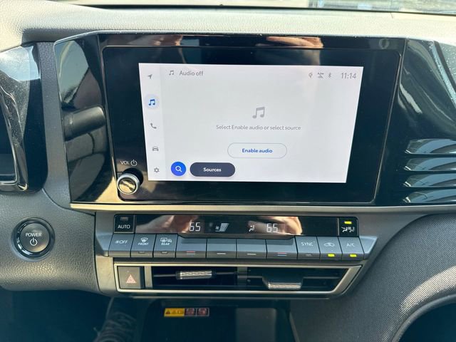 Used 2025 Toyota Camry LE image 17