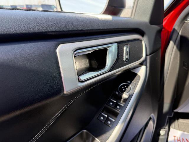 Certified 2022 Ford Explorer XLT w/ Equipment Group 202A image 13