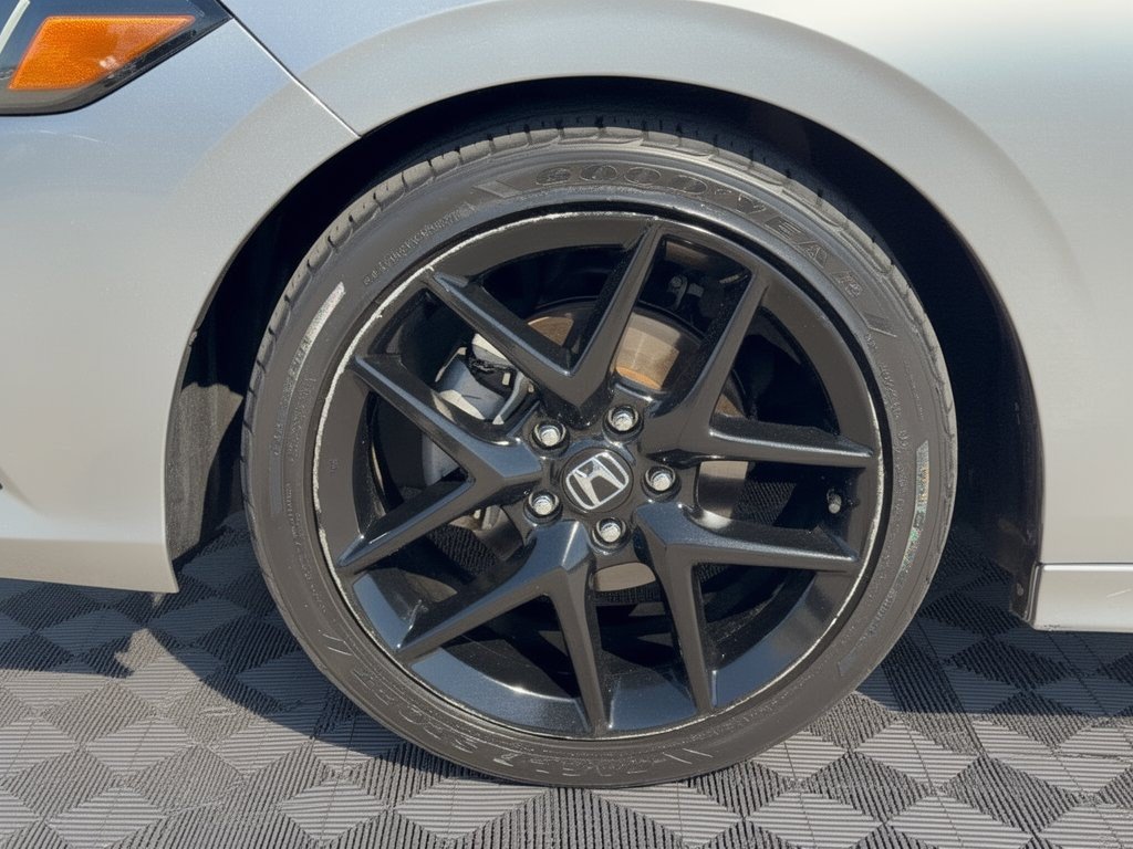 Used 2024 Honda Civic Sport image 13